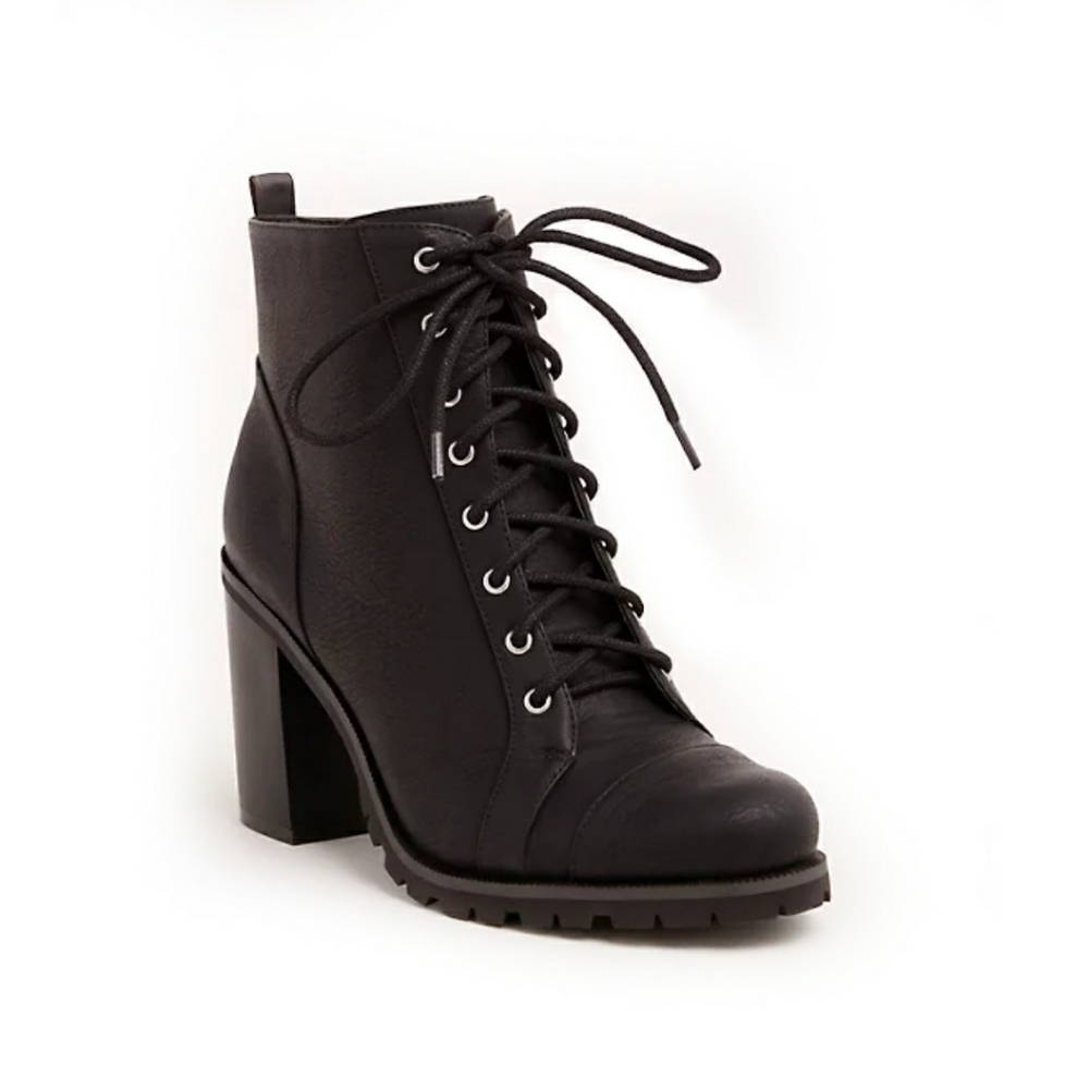 Torrid Lace up Heel Combat Boots| Black Size 11W